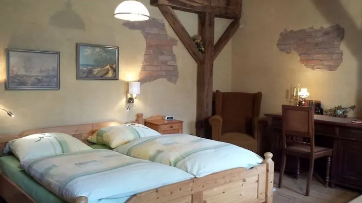 Comfort Tek Büyük Yataklı Oda