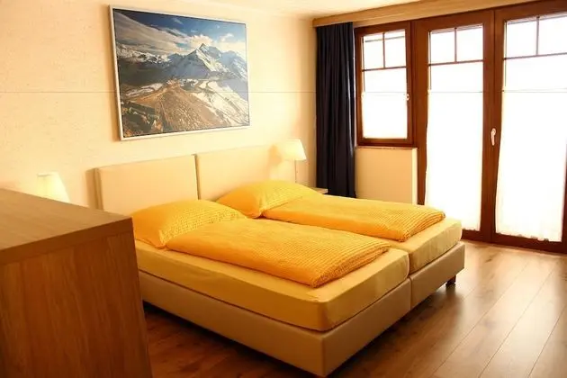 Tek Büyük veya İki Ayrı Yataklı Oda, 1 Yatak Odası, Balkon