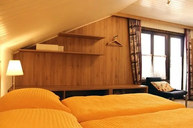 Tek Büyük veya İki Ayrı Yataklı Oda, 1 Yatak Odası, Balkon