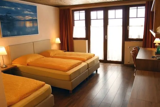 Üç Kişilik Oda, Balkon