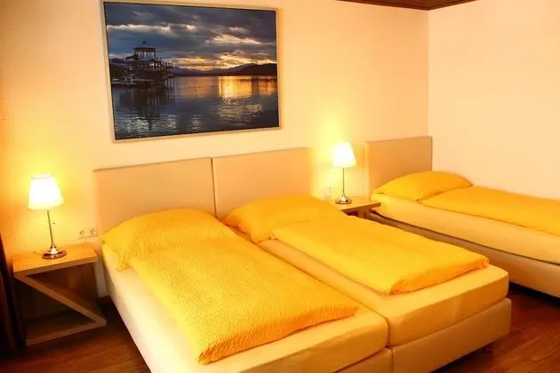 Üç Kişilik Oda, Balkon