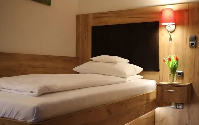 Comfort Tek Kişilik Oda, Sigara İçilmez, Bahçe Manzaralı