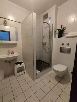 Comfort Dört Kişilik Oda, Banyolu/Duşlu