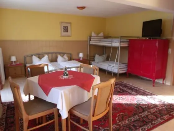 Basic Dört Kişilik Oda