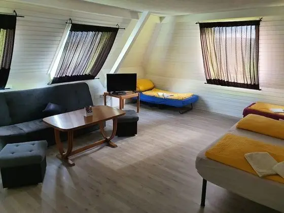 Basic Dört Kişilik Oda