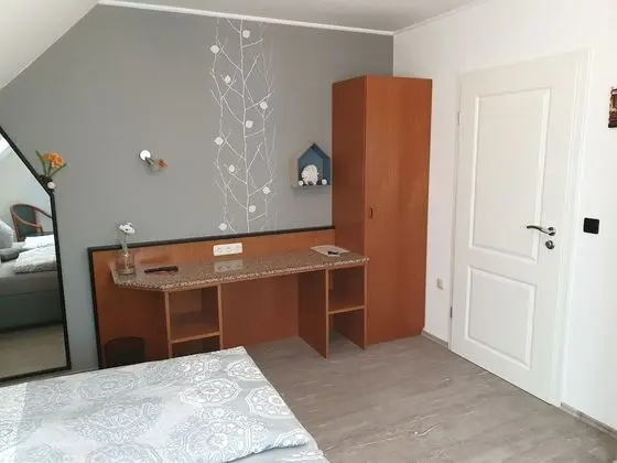 Tek Büyük Yataklı Oda