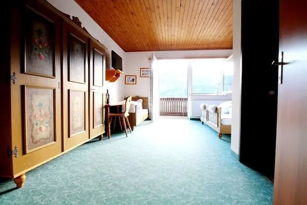 Family Üç Kişilik Oda, Balkon, Dağ Manzaralı