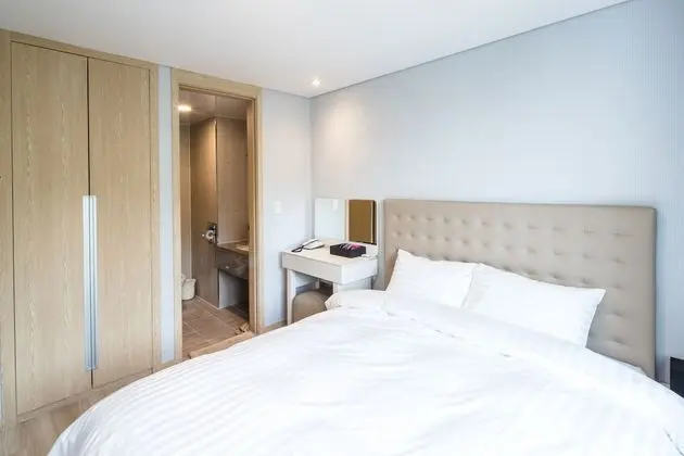 Suite (Kitchen/Park View/Double)