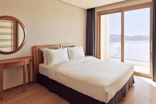 [Breakfast 1+1] Suite (cooking, lake view, bed) - Breakfast for 2 people