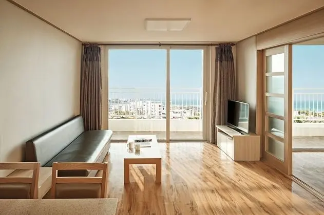 Suite (Kitchen/Ocean View/Double)