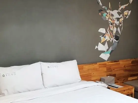 Standard Tek Büyük Yataklı Oda