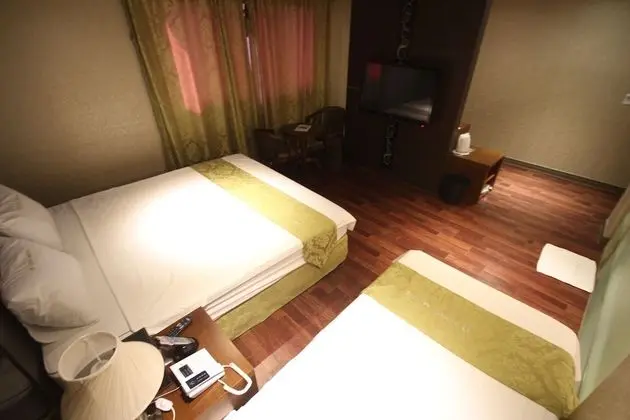 Deluxe İki Ayrı Yataklı Oda