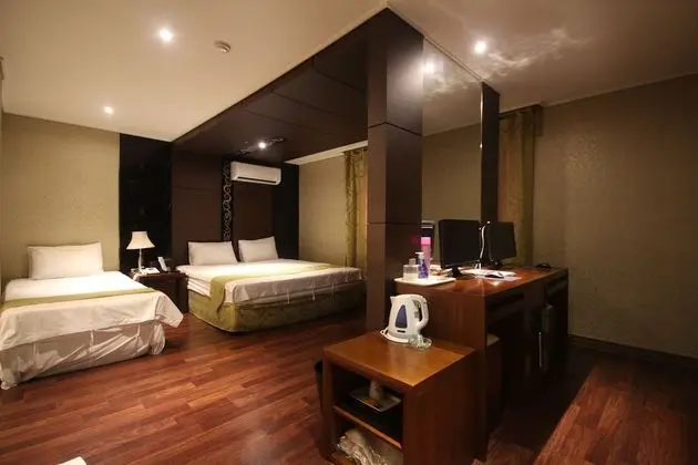 Deluxe İki Ayrı Yataklı Oda