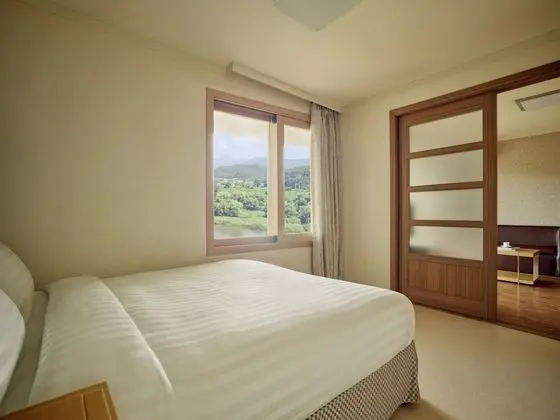 Süit (Clean / Bed type is randomly assigned)