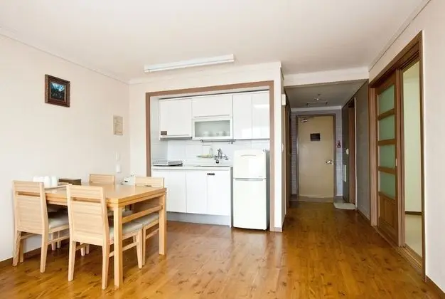 Süit (Clean / Bed type is randomly assigned)