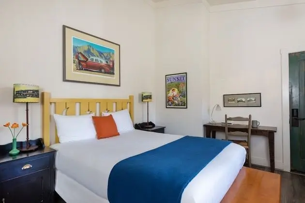 Queen Room