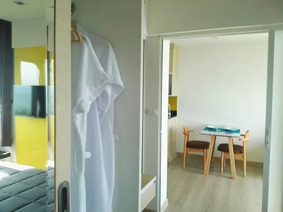 Luxury Beach Front Suites