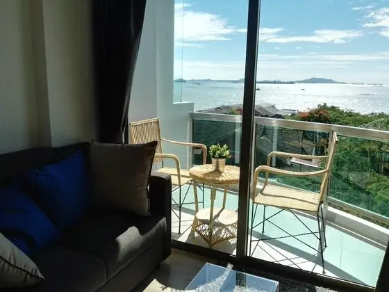 Superior Sea View