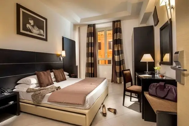 Tek Büyük veya İki Ayrı Yataklı Oda