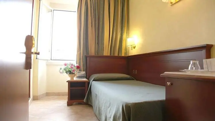 Tek Kişilik Oda (Small)