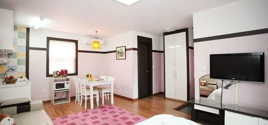 Stüdyo, Küçük Mutfak (102)