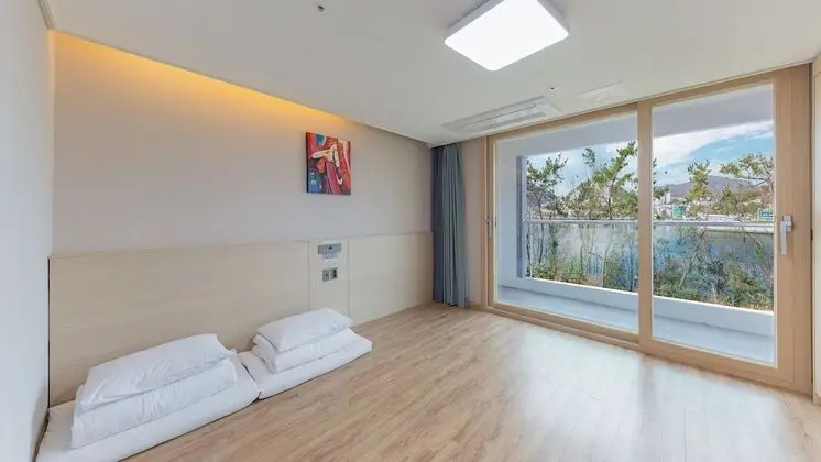 Standard Ondol Room