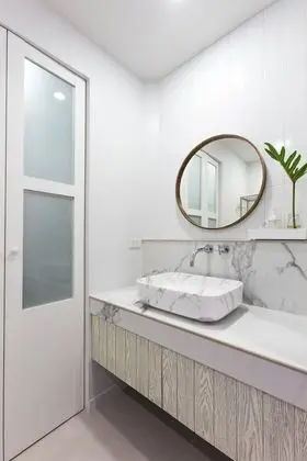 Superior Twin Room with Pool Access