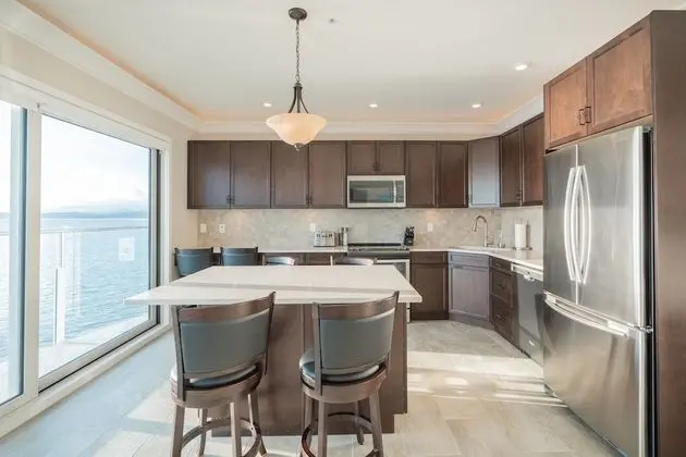 Suite, 2 Bedrooms, 2 Queen, Ocean View