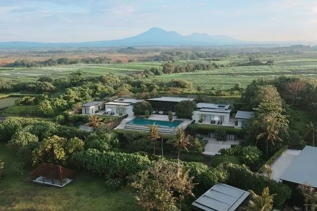 Villa (Soori Estate)