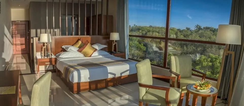 Suite Room with Panoramic Seaview