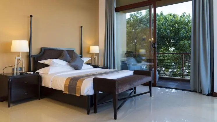 Suite Room with Panoramic Seaview