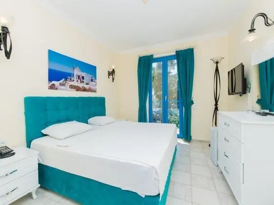 Standart Oda, Manzarasız, Balkonlu