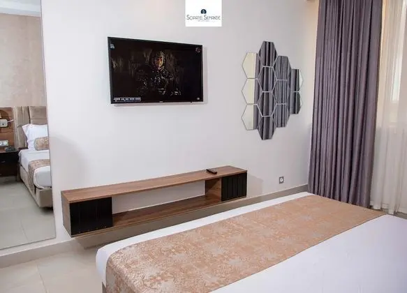 Standard Tek Büyük Yataklı Oda