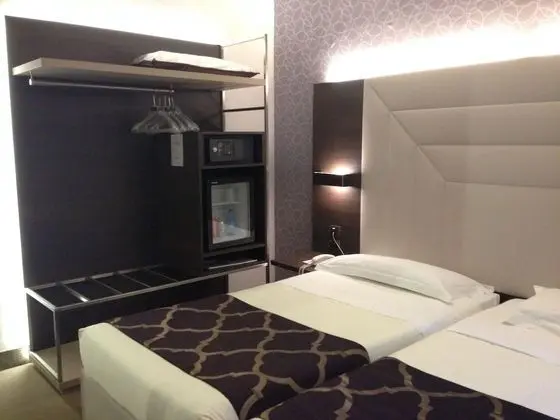 İki Ayrı Yataklı Oda