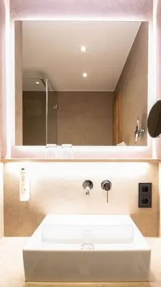 Tek Büyük Yataklı Oda, Balkon