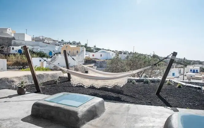 Three-Bedroom Villa with Private Pool & Sea View