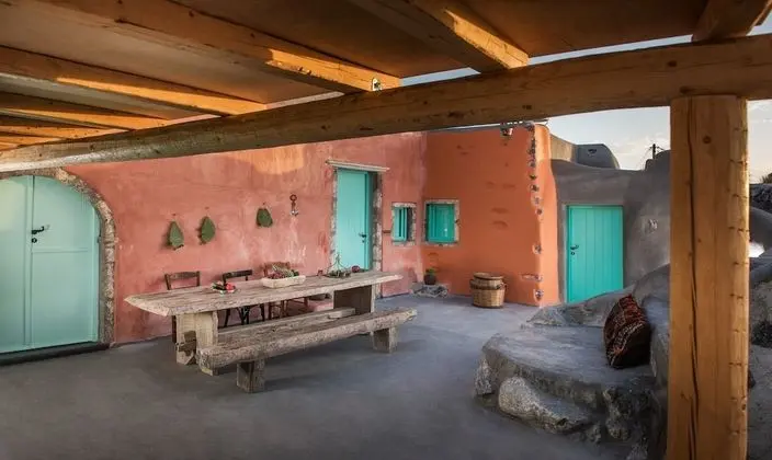 Three-Bedroom Villa with Private Pool & Sea View
