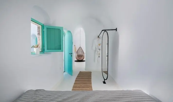 Two Bedroom Villa with Private Indoor Cave Pool