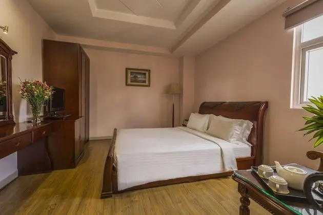 Deluxe Tek Büyük Yataklı Oda