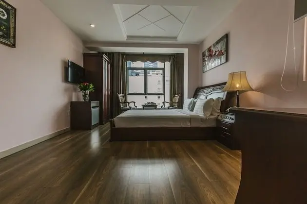 Premium Tek Büyük Yataklı Oda