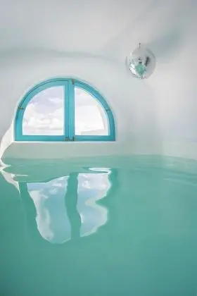 Superior Cave Room with Indoor Plunge Pool & Caldera View