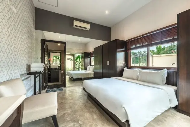 6-Bedroom Pool Villa