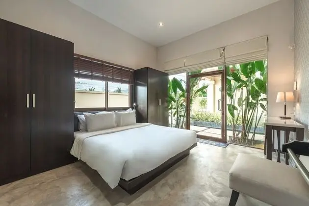 6-Bedroom Pool Villa