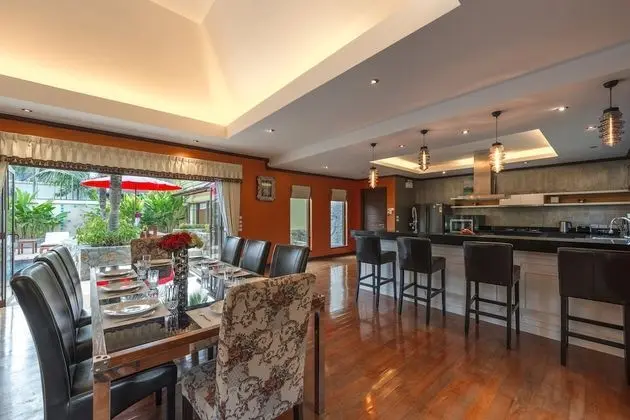 6-Bedroom Pool Villa