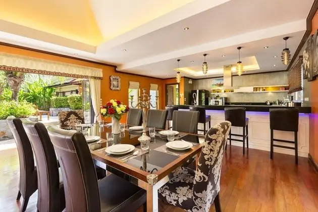 6-Bedroom Pool Villa