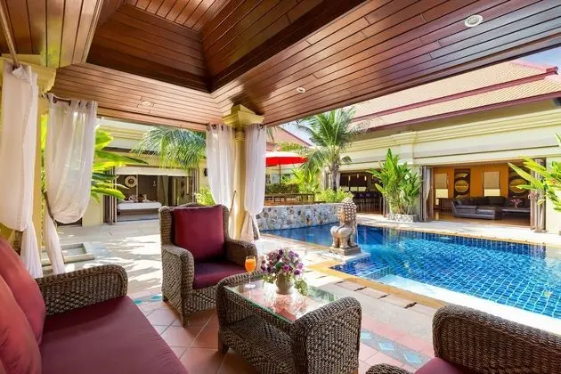 6-Bedroom Pool Villa