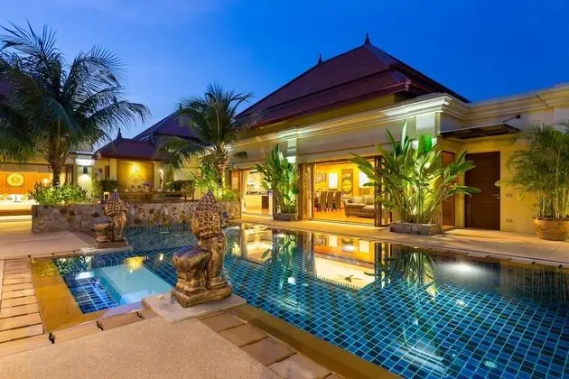 6-Bedroom Pool Villa