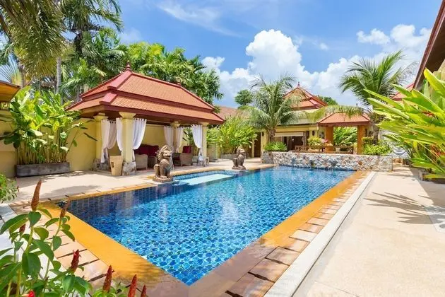 6-Bedroom Pool Villa