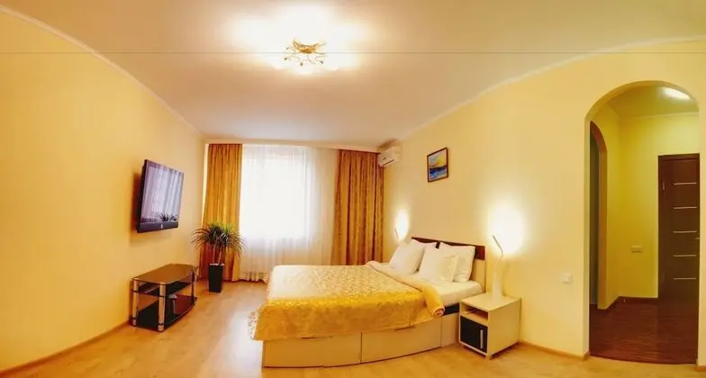 Elite Apart Daire, 1 Yatak Odası, Mutfak (Anny Akhmatovoi St 30)