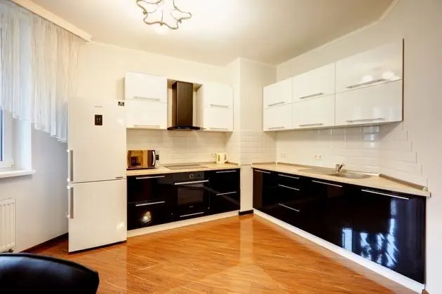 Elite Apart Daire, 1 Yatak Odası, Mutfak (Anny Akhmatovoi St 30)